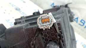 Right front headlight for Nissan Leaf 13-17 halogen, without mounting, white cap, scratches