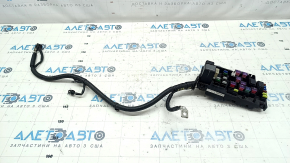 Subaru Forester 17-18 SJ underhood fuse box with wiring