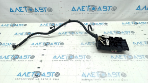 Subaru Forester 17-18 SJ underhood fuse box with wiring