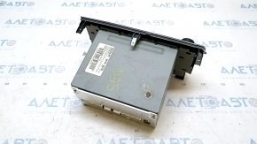 Toyota Sequoia 2008-2009 radio tape recorder scratches