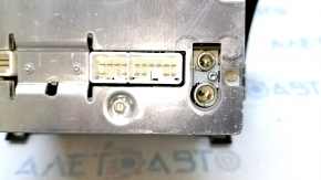 Toyota Sequoia 2008-2009 radio tape recorder scratches