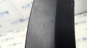 Front right fender arch trim for Kia Niro 17-19 HEV, PHEV on the bumper, scratched, worn