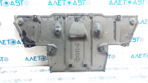 The rear engine guard of the Nissan Leaf 11-17 has worn out tears.