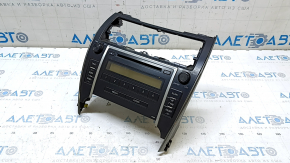 Toyota Camry V50 12-14L tape recorder, radio, CD player, frame cracked, buttons worn out