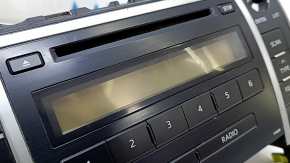 Tape recorder, radio, CD-player Toyota Camry v50 12-14 L scratches, missing button, broken mount