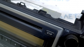 Toyota Camry v50 12-14L tape recorder, radio, CD player scratches