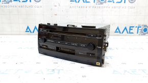 Toyota Prius 2005 JBL 6-CD Radio with scratches