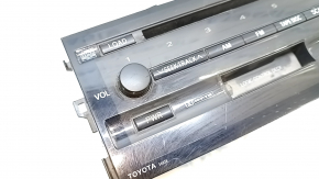 Toyota Prius 2005 JBL 6-CD Radio with scratches