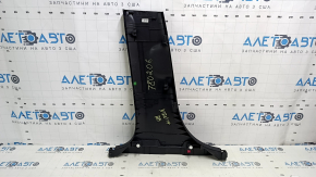 Kia Niro 17-22 HEV, PHEV lower right center pillar trim, black, scratches