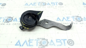 Signal low Ford Bronco Sport 21-25 with bracket