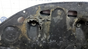 Kia Niro 17-22 HEV, PHEV engine protection is dented and torn
