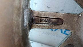 R17x7J Toyota Prius V 12-14 curb rim