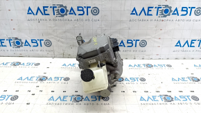 Nissan Leaf 13-17 brake master cylinder with vacuum booster assembly