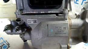 Nissan Leaf 13-17 brake master cylinder with vacuum booster assembly