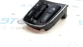 Right steering wheel control buttons for Kia Niro 17-22 HEV, PHEV with cruise control, no adaptive cruise control, chrome trim