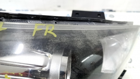Kia Niro 17-19 HEV, PHEV, right front headlight assembly, with bracket, halogen, LED DRL, polishable, without seal, scratches, sand, cobwebs on the glass