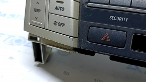 Monitor, display, navigation Lexus RX300 RX330 RX350 RX400h 04-07 scratches