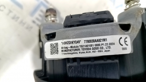 The Honda Accord 23-24 driver's steering wheel airbag is black and has a rusty squib.