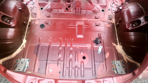 Nissan Leaf 13-17 trunk tray on the body