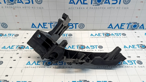 Fastening of the eyepiece of the headlight right front Audi Q5 8R 09-17 AVTM