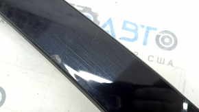 Volvo XC90 brake light scratches 16-25