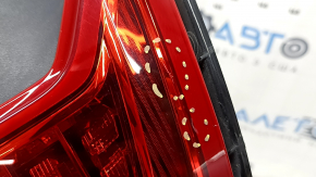 Volvo XC90 16-22 LED outer left fender light, scratches, microcracks in the glass