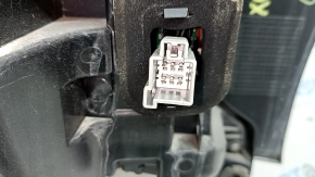 Volvo XC90 16-22 LED right outer fender light, cracks in glass, scratches