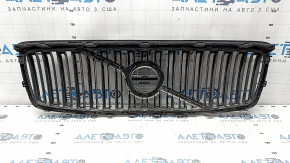 Black Volvo XC90 16-19 grille with badge, chrome frame, no camera, sand