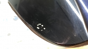 The Lexus RX350 RX450h 10-11 trunk spoiler is burnt out, scratched, and the mounting is broken.