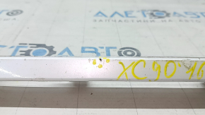 Volvo XC90 16-19 Front Bumper Center Cover Scratches