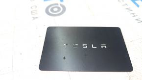 Tesla Model 3 18-keycard scratches