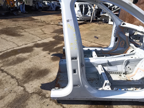The central right body pillar of the Volvo XC90 16-25 on the body, butt