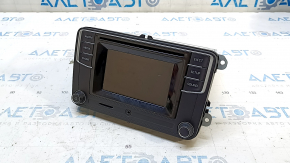 VW Jetta 15-17 USA 6-button radio monitor, scratched