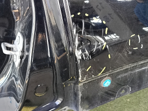 Quarter wing rear left Jeep Renegade 15 - black, on the body, bumps