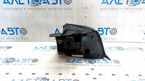 Tesla Model 3 18-USA 3-pin outer fender light, left, minor scratches