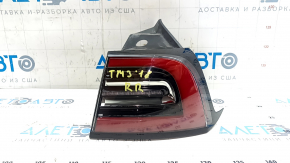 Tesla Model 3 18-USA Right Outer Fender Light (3 Pins)