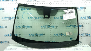 Toyota Highlander 17-19 windshield without rain sensor, with heated wiper area, under camera, sand, scratches