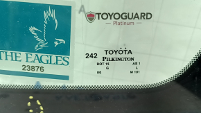 Toyota Highlander 17-19 windshield without rain sensor, with heated wiper area, under camera, sand, scratches