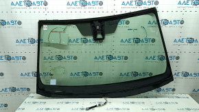Toyota Highlander 17-19 windshield without rain sensor, with heated wiper area, under camera, sand, scratches