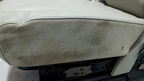 Volvo XC90 16-23 rear center seat, gray leather, 3 rows, with belt, dry-cleanable, scratches, dented