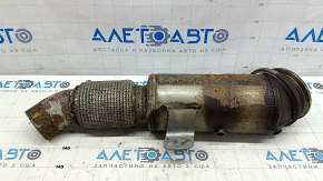 The BMW X5 G05 19-23 3.0T catalytic converter is rusty.