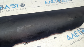 Tesla Model 3 Left Threshold 18 - Structure, scuffs, scratches