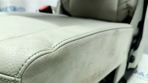 Volvo XC90 16-23 rear center seat, gray leather, 3 rows, with belt, dry-cleanable, scratches, dented
