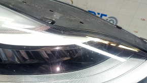Tesla Model 3 18-20 LED right front headlight has dirt inside