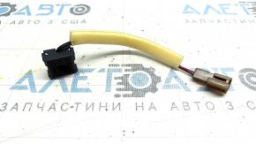 Microphone in the ceiling of the Nissan Rogue 21-23