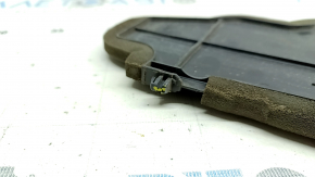 Right rear bumper seal for Nissan Rogue 21-23, broken latch