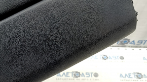 BMW X5 G05 19-22 black leather heated armrest, ready for cleaning