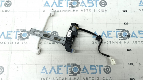 The motor for adjusting the knee support cushion of the passenger seat of the BMW X5 G05 19-22 has a broken mount.