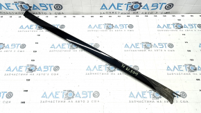 Left windshield molding for BMW X5 G05 19-24, gloss black, scratches