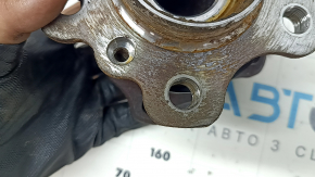 BMW X5 G05 19-24 rear right hub rusty